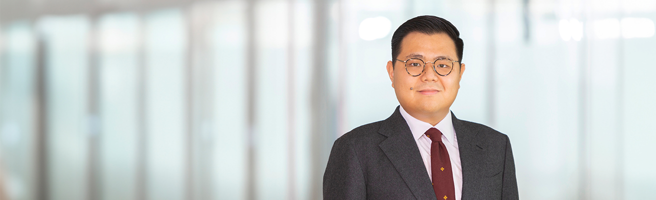 Lixun Chen